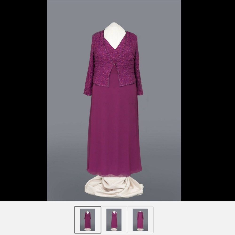Maxi dress great for church to formal